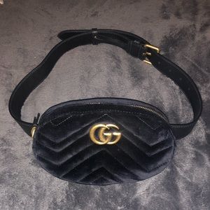 Small GG Marmont 2.0 Velvet Belt Bag